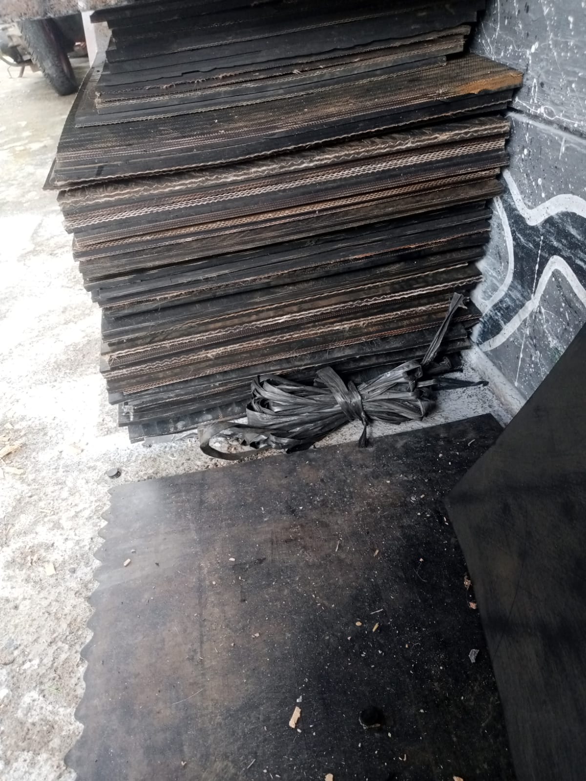 Bahan Karvet Variasi Sudah Di Potong